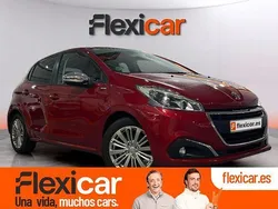 Rojo Usado 2018 Peugeot 208 Style Utilitario | 8490 € (Precio justo)