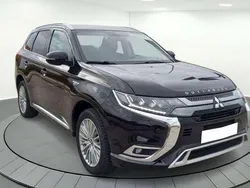 Usado 2019 Mitsubishi Outlander Edition SUV | 22.790 €