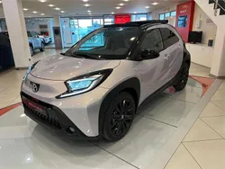 Nuevo 2025 Toyota Aygo Limited Utilitario | 20.900 €