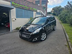 Negro Usado 2015 Peugeot 5008 Style Monovolumen | 11.800 € (Caro)