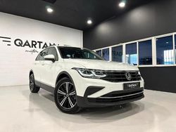 Blanco Usado 2021 VW Tiguan Life SUV | 21.990 € (Precio justo)