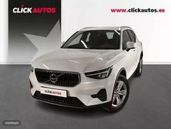 Blanco Usado 2025 Volvo XC40 Core SUV | 36.700 €