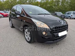 Negro Usado 2012 Peugeot 3008 Business-Line Berlina | 4499 € (Precio justo)