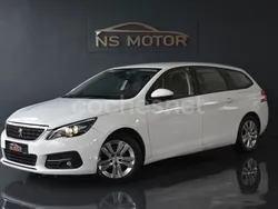Blanco Usado 2019 Peugeot 308 Access Familiar | 9900 € (Precio justo)