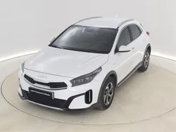 Blanco Usado 2024 Kia XCeed SUV | 21.995 € (Precio justo)
