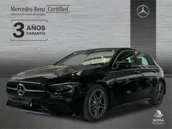 Negro noche Usado 2024 Mercedes A200 AMG line Berlina | 34.990 € (Precio justo)