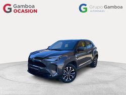 Gris Usado 2024 Toyota Yaris Hybrid Active | 24.690 € (Un poco caro)