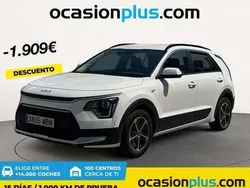 Blanco Usado 2022 Kia Niro SUV | 19.090 € (Un poco caro)