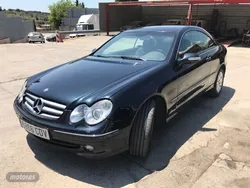 Azul Usado 2003 Mercedes CLK270 Coupe | 4000 €
