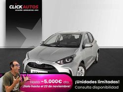 Gris Usado 2024 Toyota Yaris Hybrid Active Utilitario | 17.150 € (Super precio)