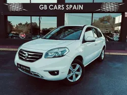 Blanco Usado 2012 Renault Koleos Dynamique SUV | 8998 € (Precio justo)