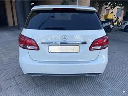 Blanco Usado 2018 Mercedes B200 Monovolumen | 15.800 € (Precio justo)