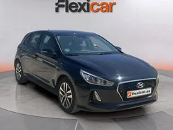 Negro Usado 2017 Hyundai i30 GO! Berlina | 9990 € (Super precio)