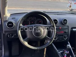 Gris / plata Usado 2004 Audi A3 Ambition Berlina | 3000 € (Super precio)