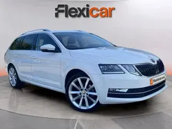 Blanco Usado 2019 Skoda Octavia Style Familiar | 16.790 € (Precio justo)