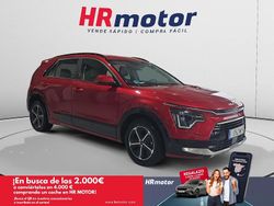 Rojo Usado 2025 Kia Niro SUV | 27.940 € (Un poco caro)