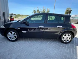 Negro Usado 2004 Renault Mégane II Dynamique Berlina | 2200 € (Precio justo)