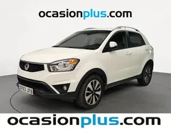 Blanco Usado 2015 Ssangyong Korando Limited SUV | 13.550 € (Caro)