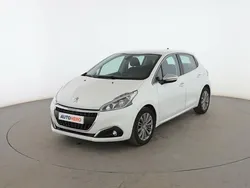 Blanco Usado 2016 Peugeot 208 Allure Utilitario | 7499 € (Precio justo)