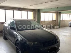 Negro Usado 2004 Audi A3 Ambition Berlina | 3500 € (Buen precio)