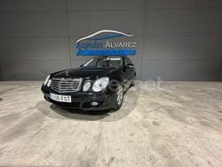 Negro Usado 2008 Mercedes E220 Classic Berlina | 6499 € (Buen precio)