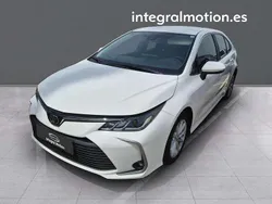 Blanco Usado 2022 Toyota Corolla Active Berlina | 19.500 € (Precio justo)