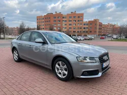 Gris / plata Usado 2011 Audi A4 Berlina | 7400 € (Super precio)