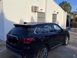 Negro Usado 2020 Mitsubishi Outlander P-HEV Motion SUV | 21.900 € (Precio justo)