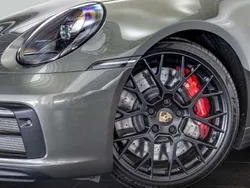 Gris Usado 2022 Porsche 911 Carrera GTS Descapotable | 165.000 €