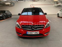 Rojo Usado 2013 Mercedes B180 Monovolumen | 11.500 € (Precio justo)