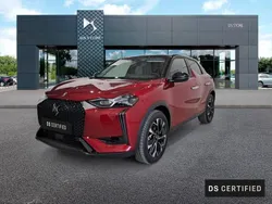 Rojo Usado 2024 DS Automobiles DS3 Crossback E-Tense Opera SUV | 25.950 €