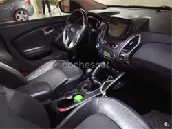 Negro Usado 2013 Hyundai ix35 SUV | 9450 € (Precio justo)