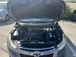 Negro Usado 2012 Chevrolet Cruze LTZ Familiar | 4850 € (Precio justo)