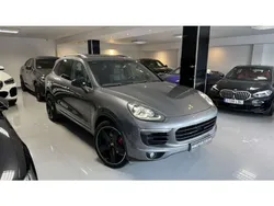 Gris Usado 2016 Porsche Cayenne SUV | 39.900 € (Precio justo)