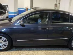 Marrón Usado 2007 VW Passat Highline Berlina | 6800 € (Un poco caro)