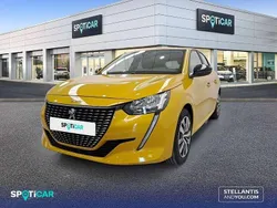 Amarillo Usado 2023 Peugeot 208 Active Utilitario | 15.700 € (Precio justo)