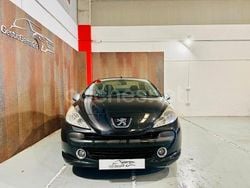 Negro Usado 2007 Peugeot 207 CC Descapotable | 4990 € (Precio justo)