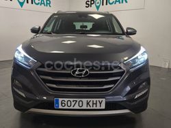 Gris / plata Usado 2018 Hyundai Tucson SUV | 17.400 € (Un poco caro)