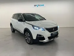 Blanco Usado 2019 Peugeot 5008 GT-line Monovolumen | 19.950 € (Precio justo)