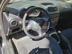 Gris / plata Usado 2007 Alfa Romeo 147 Distinctive Utilitario | 3500 € (Precio justo)