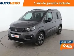 Gris Usado 2022 Peugeot Rifter GT Monovolumen | 22.599 € (Un poco caro)