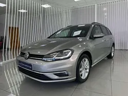 Gris Usado 2020 VW Golf VII Advance Familiar | 12.990 € (Precio justo)