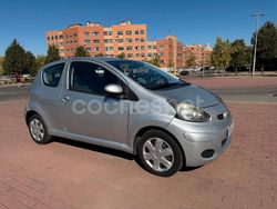 Gris / plata Usado 2010 Toyota Aygo Connect Style Utilitario | 4999 € (Precio justo)