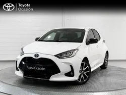 Blanco Usado 2021 Toyota Yaris Hybrid Style Berlina | 18.200 € (Precio justo)