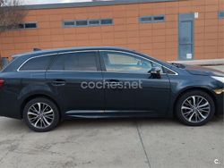 Negro Usado 2017 Toyota Avensis Business Edition Familiar | 9899 € (Precio justo)
