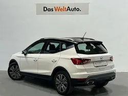Blanco Usado 2024 Seat Arona FR SUV | 19.900 € (Precio justo)