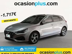 Plateado Usado 2022 Hyundai i30 Utilitario | 17.173 € (Un poco caro)