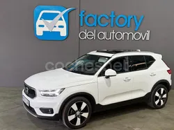 Blanco Usado 2020 Volvo XC40 Momentum SUV | 20.300 € (Precio justo)