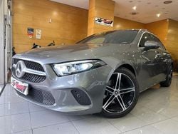 Gris metalizado Usado 2019 Mercedes A200 Berlina | 23.900 € (Buen precio)