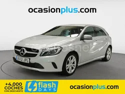 Plateado Usado 2016 Mercedes A180 Urban Utilitario | 19.200 € (Precio justo)